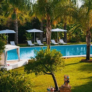  Bed & Breakfast Emesh Boutique